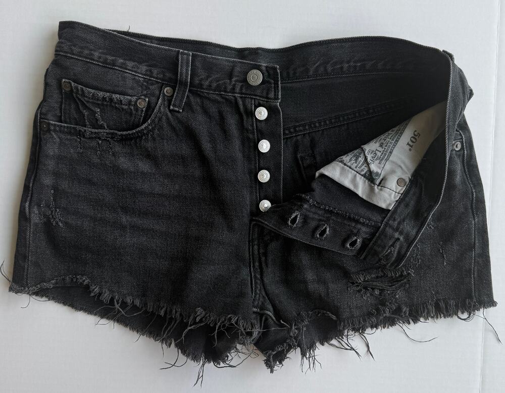 Levi's 501 Black Distressed Cutoff Denim Shorts W31 Frayed Hem Grunge